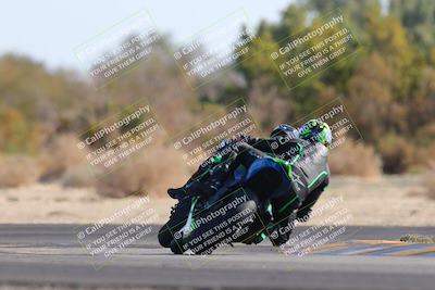 media/Dec-18-2022-SoCal Trackdays (Sun) [[8099a50955]]/Turn 7 Backside (1125am)/